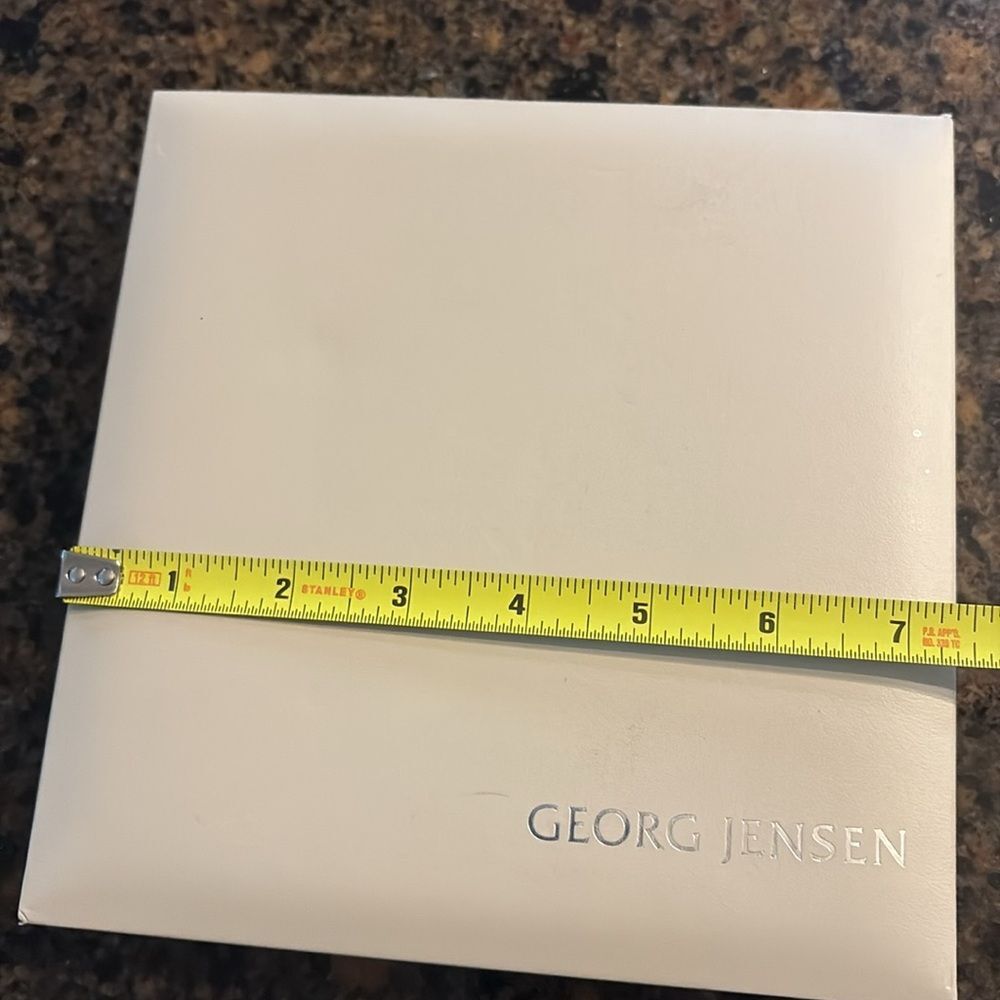 Georg Jensen Cream Jewelry Case - Picture 5 of 5
